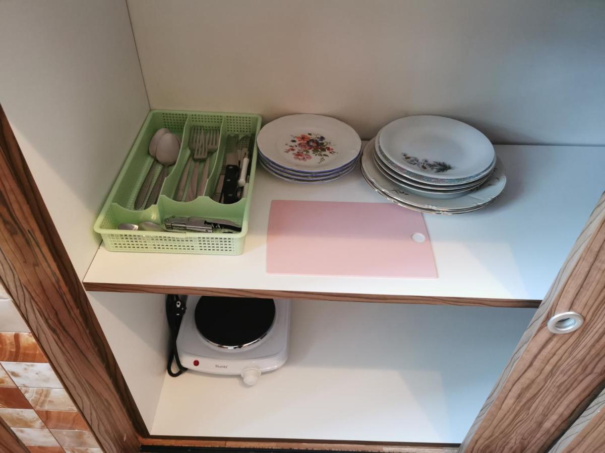 Gara De Nord Apartment Bukares Bagian luar foto